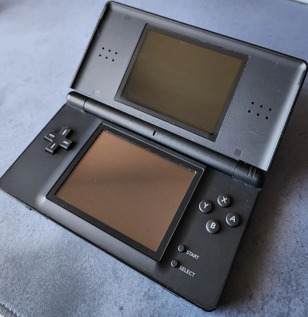 Nintendo DS Lite Console with Charger, Stylus & Battery (Refurbished)